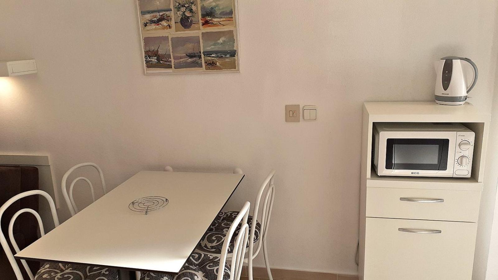Apartments Villa Bonaca Baška Voda Szoba fotó