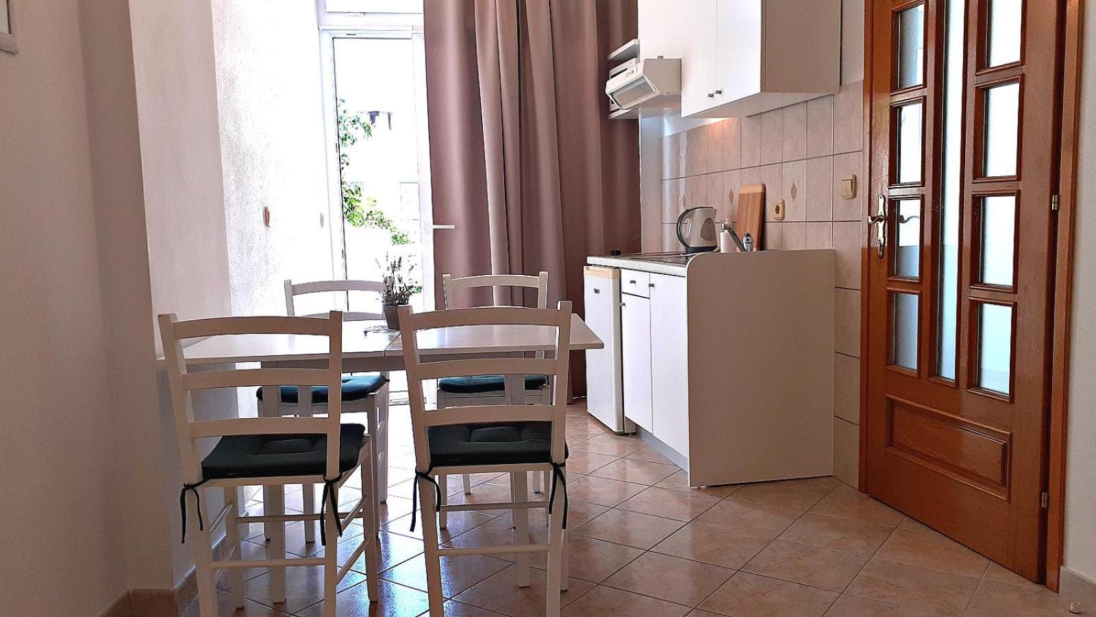 Apartments Villa Bonaca Baška Voda Szoba fotó