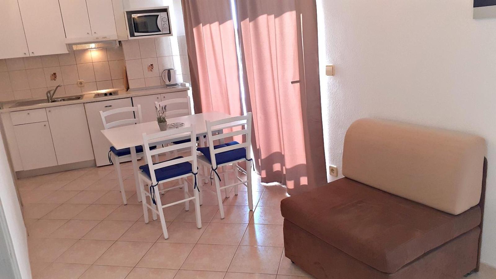 Apartments Villa Bonaca Baška Voda Szoba fotó