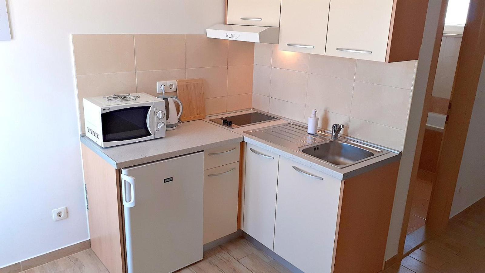 Apartments Villa Bonaca Baška Voda Szoba fotó