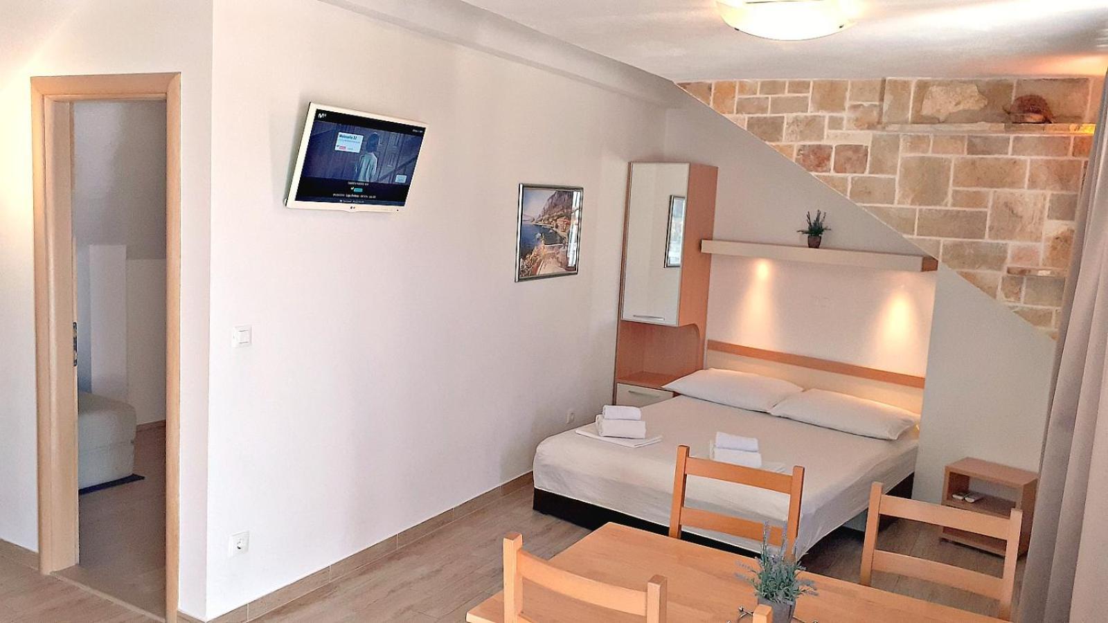 Apartments Villa Bonaca Baška Voda Szoba fotó