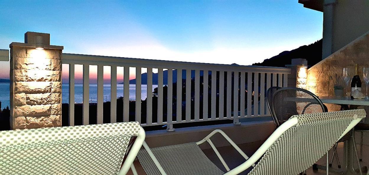 Apartments Villa Bonaca Baška Voda Szoba fotó
