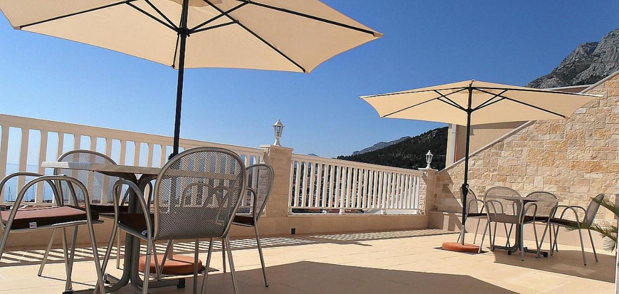 Apartments Villa Bonaca Baška Voda Szoba fotó